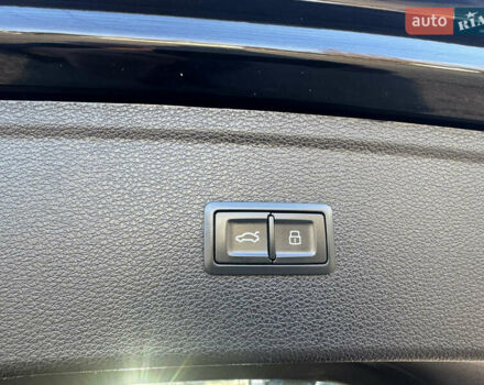 Чорний Ауді Ку 5, об'ємом двигуна 2 л та пробігом 151 тис. км за 23400 $, фото 43 на Automoto.ua