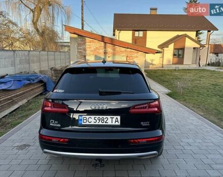 Черный Ауди Ку 5, объемом двигателя 1.98 л и пробегом 152 тыс. км за 24800 $, фото 2 на Automoto.ua