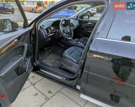 Черный Ауди Ку 5, объемом двигателя 1.98 л и пробегом 207 тыс. км за 25000 $, фото 8 на Automoto.ua