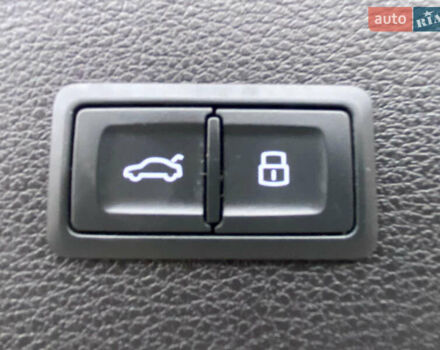 Чорний Ауді Ку 5, об'ємом двигуна 1.98 л та пробігом 266 тис. км за 20999 $, фото 16 на Automoto.ua