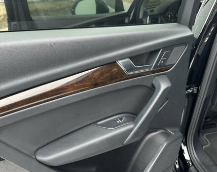 Черный Ауди Ку 5, объемом двигателя 1.98 л и пробегом 76 тыс. км за 25000 $, фото 37 на Automoto.ua