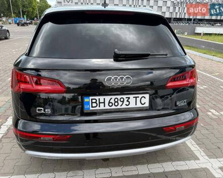 Черный Ауди Ку 5, объемом двигателя 1.98 л и пробегом 93 тыс. км за 27800 $, фото 5 на Automoto.ua