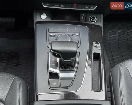 Чорний Ауді Ку 5, об'ємом двигуна 2 л та пробігом 75 тис. км за 24500 $, фото 13 на Automoto.ua