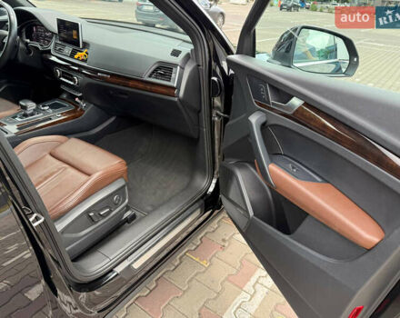 Черный Ауди Ку 5, объемом двигателя 1.98 л и пробегом 93 тыс. км за 27800 $, фото 14 на Automoto.ua