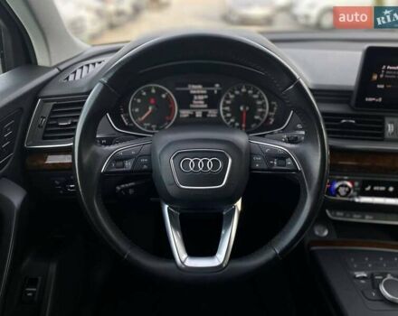 Чорний Ауді Ку 5, об'ємом двигуна 2 л та пробігом 148 тис. км за 23990 $, фото 48 на Automoto.ua