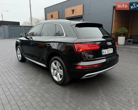 Черный Ауди Ку 5, объемом двигателя 1.98 л и пробегом 69 тыс. км за 30000 $, фото 6 на Automoto.ua
