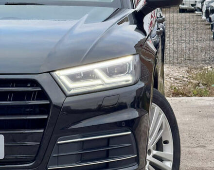 Чорний Ауді Ку 5, об'ємом двигуна 1.98 л та пробігом 125 тис. км за 24800 $, фото 53 на Automoto.ua