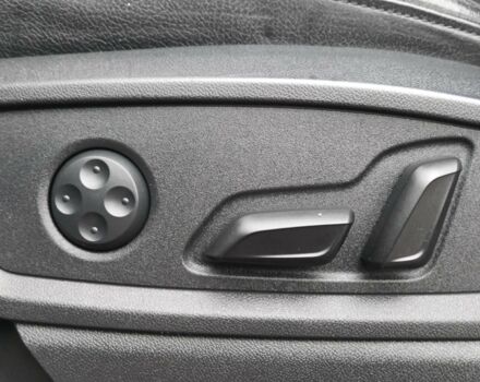 Черный Ауди Ку 5, объемом двигателя 2 л и пробегом 87 тыс. км за 17000 $, фото 15 на Automoto.ua