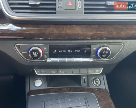 Черный Ауди Ку 5, объемом двигателя 1.98 л и пробегом 133 тыс. км за 22999 $, фото 54 на Automoto.ua