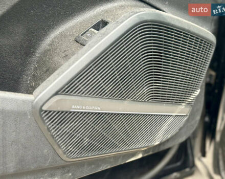 Черный Ауди Ку 5, объемом двигателя 1.98 л и пробегом 220 тыс. км за 17500 $, фото 9 на Automoto.ua