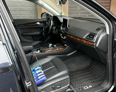 Ауди Ку 5 2018 в Днепре (Днепропетровске) на Automoto.ua Черный Ауди Ку 5, объемом двигателя 1.98 л и пробегом 180 тыс. км за 25800 $, фото 4 на Automoto.ua