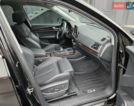 Черный Ауди Ку 5, объемом двигателя 1.98 л и пробегом 141 тыс. км за 27000 $, фото 7 на Automoto.ua