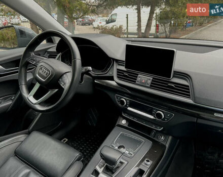 Черный Ауди Ку 5, объемом двигателя 1.98 л и пробегом 53 тыс. км за 32000 $, фото 16 на Automoto.ua