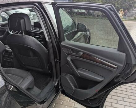 Черный Ауди Ку 5, объемом двигателя 1.98 л и пробегом 74 тыс. км за 28500 $, фото 10 на Automoto.ua