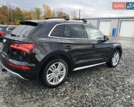 Черный Ауди Ку 5, объемом двигателя 1.98 л и пробегом 136 тыс. км за 6600 $, фото 3 на Automoto.ua