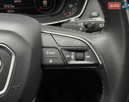 Чорний Ауді Ку 5, об'ємом двигуна 2 л та пробігом 75 тис. км за 24500 $, фото 11 на Automoto.ua