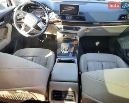 Черный Ауди Ку 5, объемом двигателя 1.98 л и пробегом 247 тыс. км за 6000 $, фото 7 на Automoto.ua