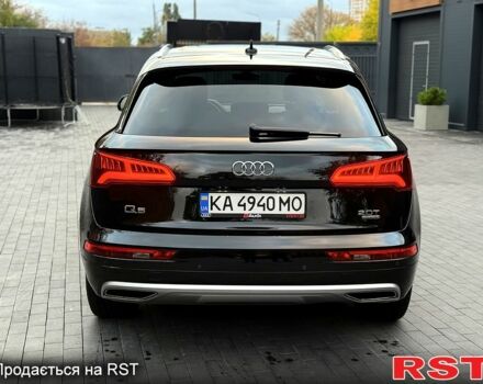 Ауди Ку 5 2018 в Киеве на Automoto.ua Черный Ауди Ку 5, объемом двигателя 2 л и пробегом 74 тыс. км за 26500 $, фото 4 на Automoto.ua