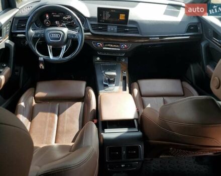 Черный Ауди Ку 5, объемом двигателя 1.98 л и пробегом 170 тыс. км за 24000 $, фото 4 на Automoto.ua