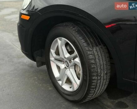 Чорний Ауді Ку 5, об'ємом двигуна 1.98 л та пробігом 128 тис. км за 28900 $, фото 3 на Automoto.ua