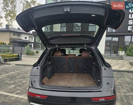 Черный Ауди Ку 5, объемом двигателя 1.98 л и пробегом 160 тыс. км за 26000 $, фото 9 на Automoto.ua