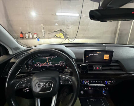 Черный Ауди Ку 5, объемом двигателя 1.98 л и пробегом 280 тыс. км за 21500 $, фото 5 на Automoto.ua