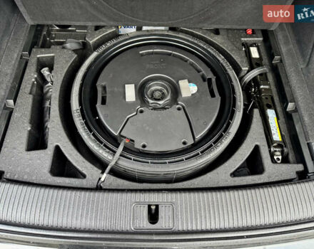 Чорний Ауді Ку 5, об'ємом двигуна 1.98 л та пробігом 125 тис. км за 24800 $, фото 47 на Automoto.ua