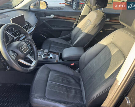 Чорний Ауді Ку 5, об'ємом двигуна 2 л та пробігом 151 тис. км за 23400 $, фото 31 на Automoto.ua