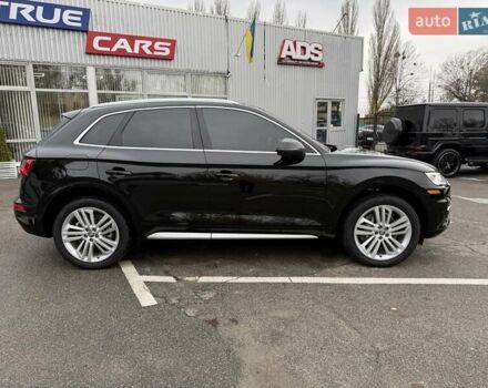 Черный Ауди Ку 5, объемом двигателя 1.98 л и пробегом 61 тыс. км за 28400 $, фото 1 на Automoto.ua