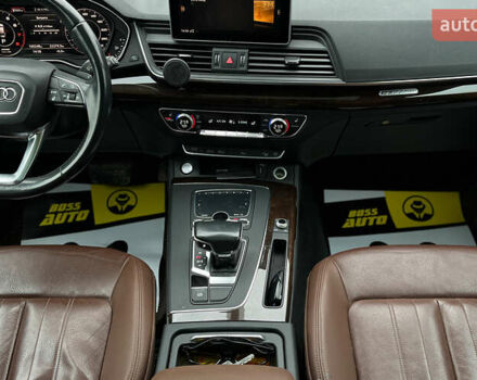 Черный Ауди Ку 5, объемом двигателя 1.98 л и пробегом 160 тыс. км за 26100 $, фото 10 на Automoto.ua