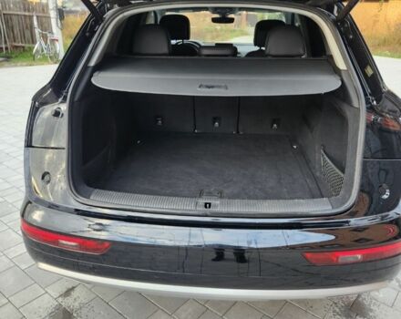 Черный Ауди Ку 5, объемом двигателя 2 л и пробегом 187 тыс. км за 19480 $, фото 6 на Automoto.ua