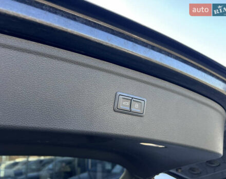 Черный Ауди Ку 5, объемом двигателя 2 л и пробегом 173 тыс. км за 23990 $, фото 51 на Automoto.ua