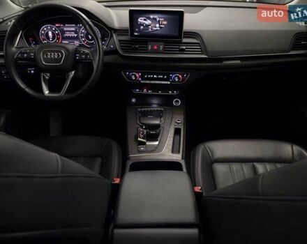 Черный Ауди Ку 5, объемом двигателя 2 л и пробегом 165 тыс. км за 26499 $, фото 17 на Automoto.ua