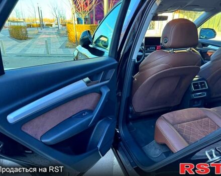 Черный Ауди Ку 5, объемом двигателя 2 л и пробегом 179 тыс. км за 30500 $, фото 6 на Automoto.ua