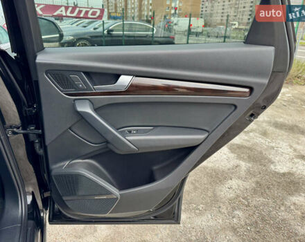 Чорний Ауді Ку 5, об'ємом двигуна 1.98 л та пробігом 125 тис. км за 24800 $, фото 39 на Automoto.ua