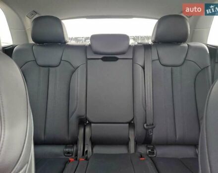 Черный Ауди Ку 5, объемом двигателя 1.98 л и пробегом 131 тыс. км за 6100 $, фото 10 на Automoto.ua