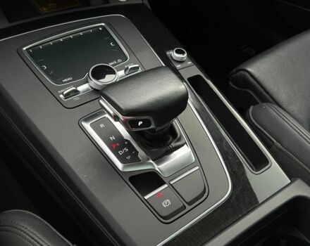 Черный Ауди Ку 5, объемом двигателя 2 л и пробегом 130 тыс. км за 28600 $, фото 15 на Automoto.ua