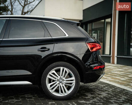 Черный Ауди Ку 5, объемом двигателя 1.98 л и пробегом 87 тыс. км за 28800 $, фото 7 на Automoto.ua