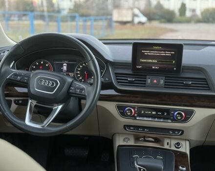 Черный Ауди Ку 5, объемом двигателя 2 л и пробегом 88 тыс. км за 22750 $, фото 19 на Automoto.ua