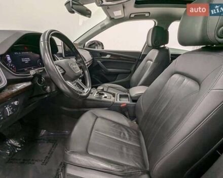 Чорний Ауді Ку 5, об'ємом двигуна 1.98 л та пробігом 95 тис. км за 28100 $, фото 6 на Automoto.ua