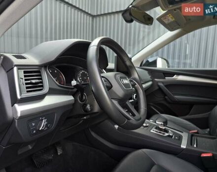 Чорний Ауді Ку 5, об'ємом двигуна 1.97 л та пробігом 190 тис. км за 29999 $, фото 42 на Automoto.ua