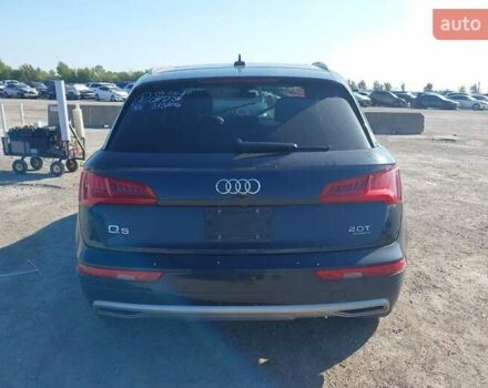 Черный Ауди Ку 5, объемом двигателя 1.98 л и пробегом 190 тыс. км за 16000 $, фото 16 на Automoto.ua