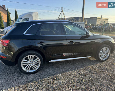 Чорний Ауді Ку 5, об'ємом двигуна 2 л та пробігом 151 тис. км за 23400 $, фото 9 на Automoto.ua