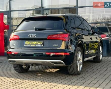 Черный Ауди Ку 5, объемом двигателя 1.98 л и пробегом 127 тыс. км за 24600 $, фото 6 на Automoto.ua