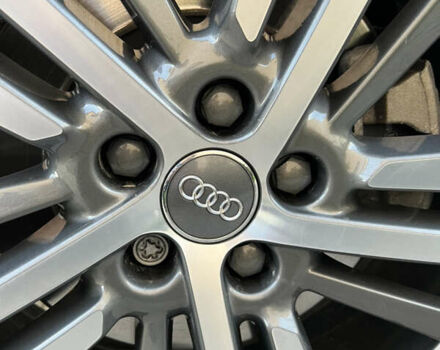 Черный Ауди Ку 5, объемом двигателя 1.97 л и пробегом 96 тыс. км за 39900 $, фото 13 на Automoto.ua