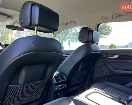 Черный Ауди Ку 5, объемом двигателя 2 л и пробегом 115 тыс. км за 24650 $, фото 16 на Automoto.ua