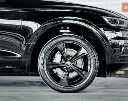 Черный Ауди Ку 5, объемом двигателя 1.98 л и пробегом 68 тыс. км за 28800 $, фото 29 на Automoto.ua