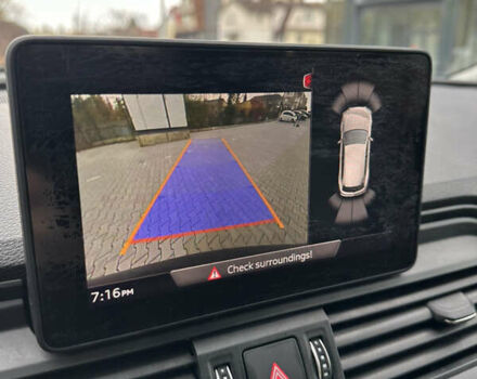 Черный Ауди Ку 5, объемом двигателя 2 л и пробегом 200 тыс. км за 19200 $, фото 12 на Automoto.ua