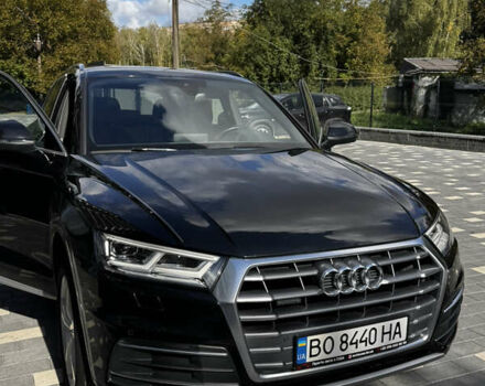 Чорний Ауді Ку 5, об'ємом двигуна 2 л та пробігом 108 тис. км за 29200 $, фото 2 на Automoto.ua