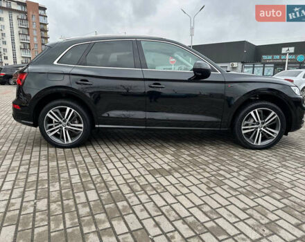 Черный Ауди Ку 5, объемом двигателя 1.98 л и пробегом 96 тыс. км за 33900 $, фото 9 на Automoto.ua